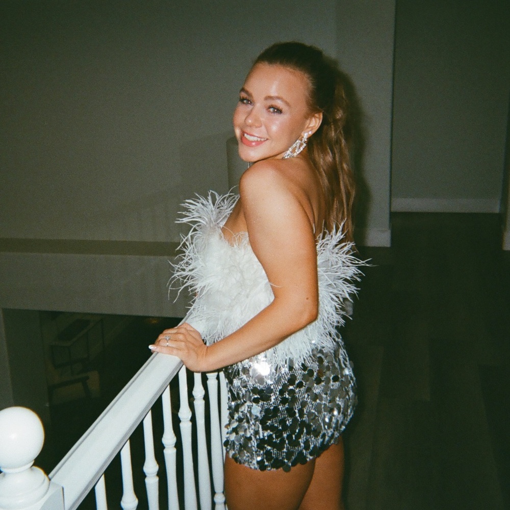 Meet your Posher, Deanna
